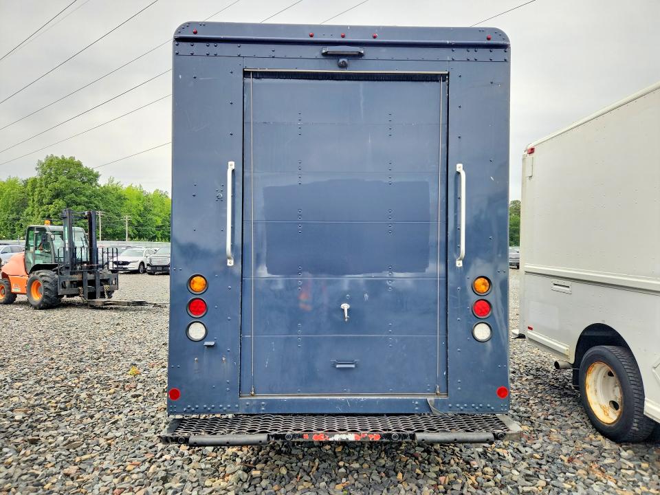 2021 Frht - freightliner All other VIN 4UZAC2EA7MCML0620 COPART salvage auction — NORMAL WEAR, NJ - CERTIFICATE OF TITLE, sold $21,500 on 2026-07-07 (photo 6)