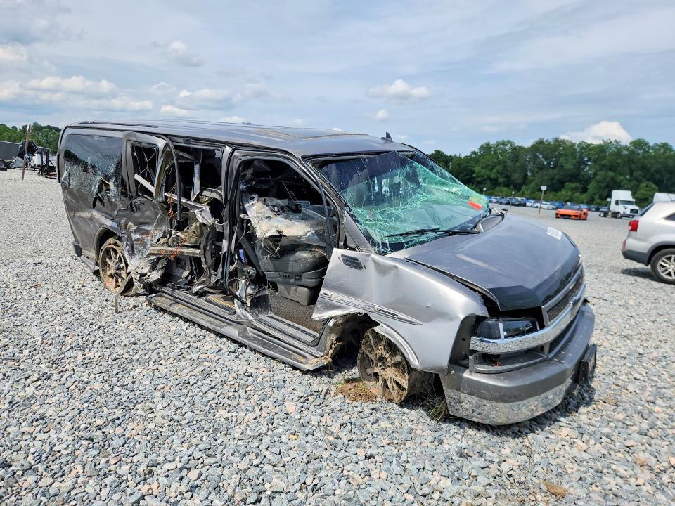 2010 Chev Express VIN 1GBUHEB49A1138322 COPART salvage auction — SIDE, GA - CERT OF TITLE-SALVAGE, sold $375 on 2026-07-28 (photo 4)