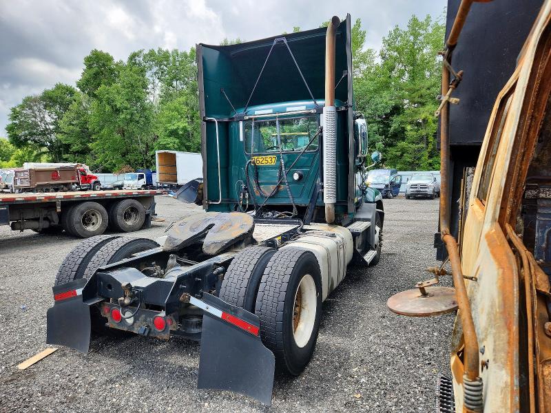2017 Mack All other VIN 1M1AW01X5HM009845 COPART salvage auction — NORMAL WEAR, CT, sold $4,800 on 2026-07-09 (photo 4)