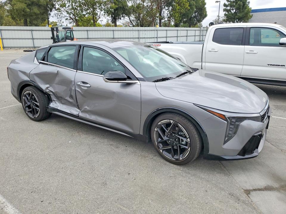2025 Kia All other VIN 3KPFW4DE5SE145793 COPART salvage auction — SIDE, SC, sold $7,900 on 2026-08-04 (photo 4)
