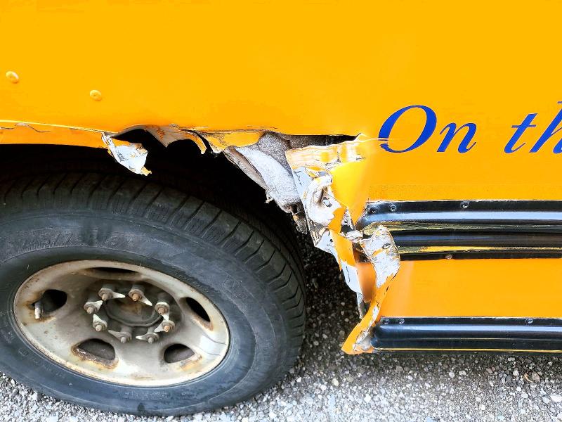 2012 Thomas Minotour g VIN 1GB0G2BA3C1192546 COPART salvage auction — REAR END, NF, sold $2,000 on 2026-07-09 (photo 9)