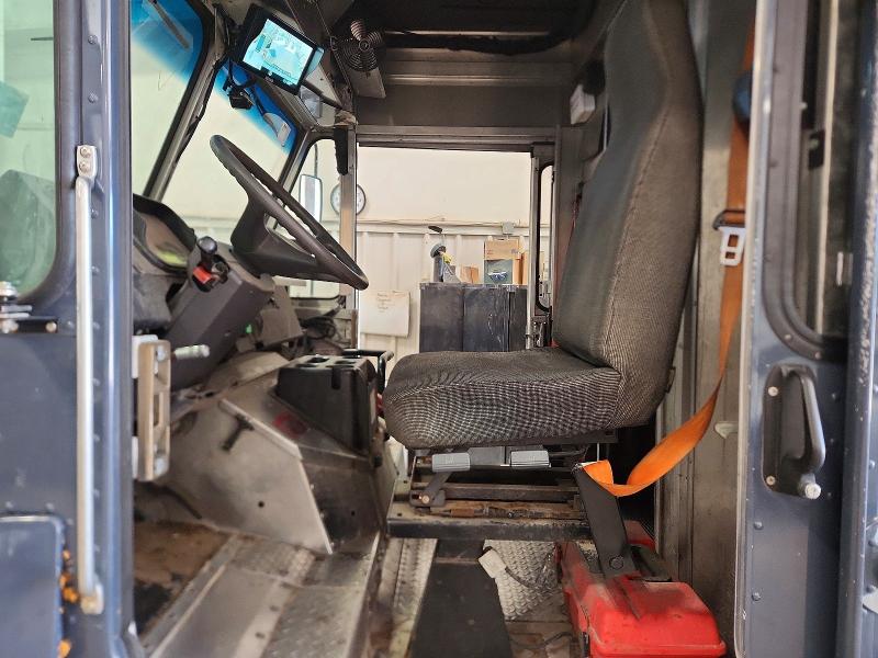 2020 Freightliner All other VIN 4UZAC2EA1LCLZ6821 COPART salvage auction — MINOR DENT/SCRATCHES, WI - CERTIFICATE OF TITLE, sold $13,000 on 2026-08-11 (photo 7)