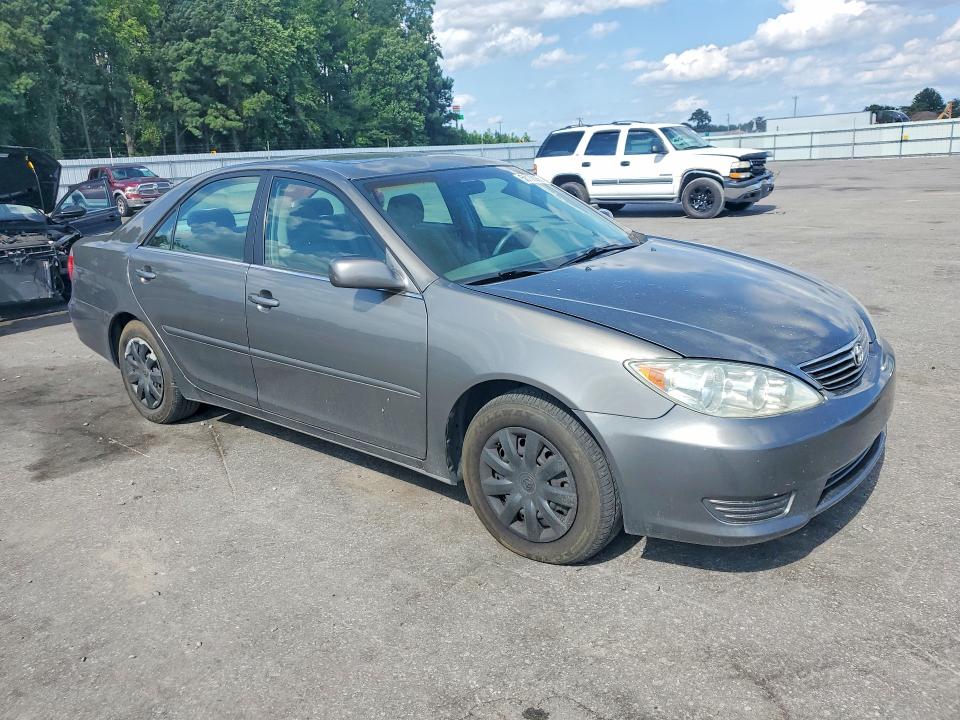 2005 Toyota Camry VIN 4T1BE32K65U545027 COPART salvage auction — MECHANICAL, Nc - Dealer Only Clean Title, sold $550 on 2026-07-09 (photo 4)