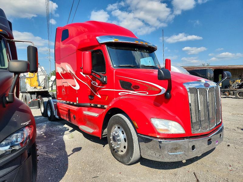 2022 Peterbilt All other VIN 1XPBDP9X9ND776261 COPART salvage auction — MINOR DENT/SCRATCHES, CT, sold $16,900 on 2026-07-16 (photo 1)