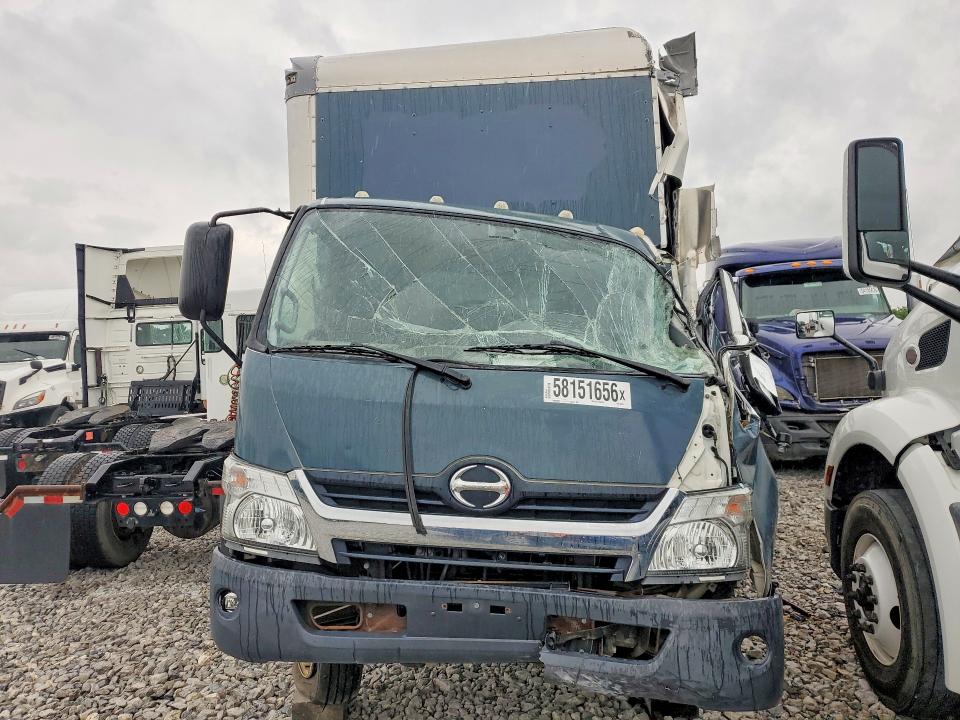 2020 Hino All other VIN JHHRDM2H4LK009571 COPART salvage auction — ROLLOVER, AZ - CERT OF TITLE - SALVAGE, sold $2,500 on 2026-07-27 (photo 5)