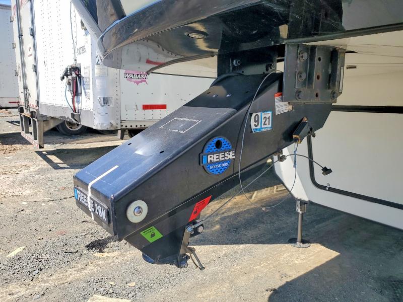 2021 Kyrv Montana VIN 4YDF37624M4700862 COPART salvage auction — MINOR DENT/SCRATCHES, MD - CERT OF SALVAGE > 75% DAMAGE, sold $21,700 on 2026-07-09 (photo 8)