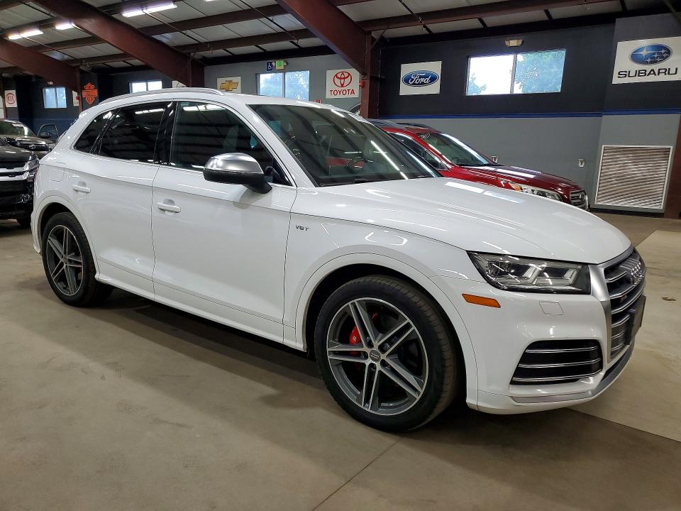 2018 Audi Sq5 VIN WA1A4AFY2J2213964 COPART salvage auction — MINOR DENT/SCRATCHES, Ny - Certificate Of Title (P), sold $10,300 on 2026-07-02 (photo 4)