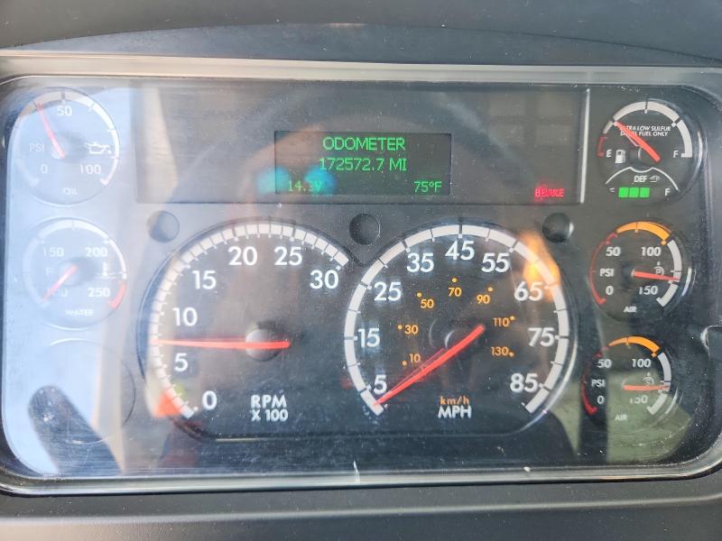 2021 Freightliner All other VIN 3ALACWFC3MDMU0764 COPART salvage auction — MINOR DENT/SCRATCHES, TX - CERTIFICATE OF TITLE, sold $26,000 on 2026-07-07 (photo 8)