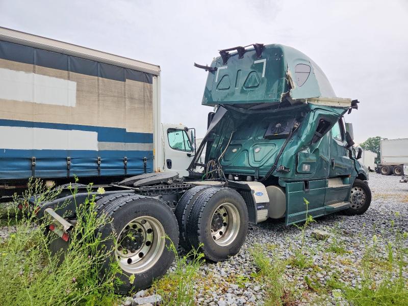 2023 Freightliner All other VIN 3AKJHHDR3PSUH6720 COPART salvage auction — ROOF, PA - CERTIFICATE OF SALVAGE, sold $30,500 on 2026-07-30 (photo 4)