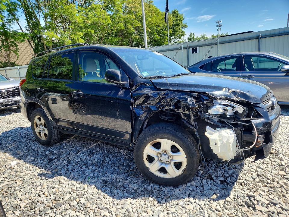2009 Toyota Rav4 VIN JTMBF33V395010151 COPART salvage auction — FRONT END, Ma - Cert Of Title-Reconstrctd Coll, sold $1,250 on 2026-07-31 (photo 4)