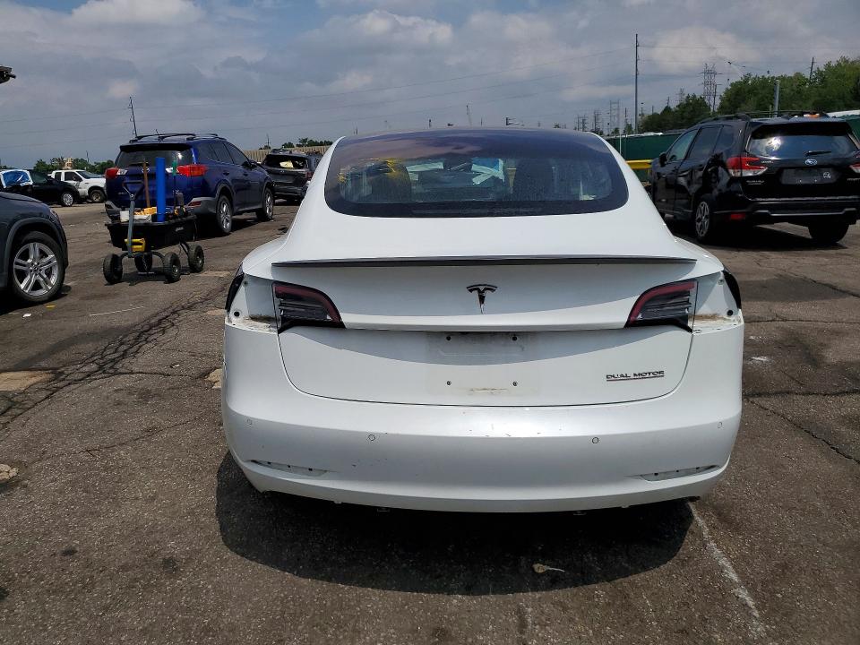 2018 Tesla Model 3 VIN 5YJ3E1EB5JF151501 COPART salvage auction — SIDE, Co - Public - Salvage Title, sold $8,500 on 2026-08-04 (photo 6)
