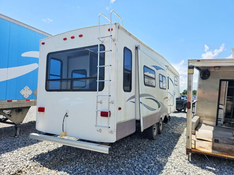 2004 Keystone Mountainee VIN 4YDF328284F701937 COPART salvage auction — MINOR DENT/SCRATCHES, RB, sold $15 on 2026-07-09 (photo 4)