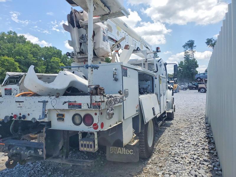 2019 Freightliner All other VIN 3ALDCXFC2KDKT4870 COPART salvage auction — ROLLOVER, GA - CERT OF TITLE-SALVAGE, sold $7,200 on 2026-07-30 (photo 4)