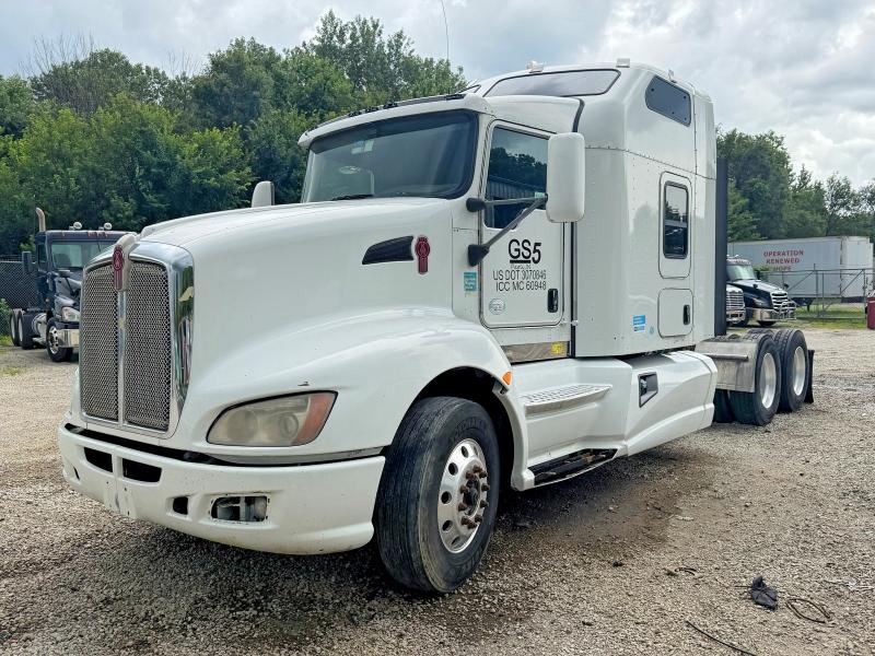2014 Kenworth All other VIN 1XKADP9X8EJ400816 COPART salvage auction — MECHANICAL, CZ, sold $3,700 on 2026-07-07 (photo 1)
