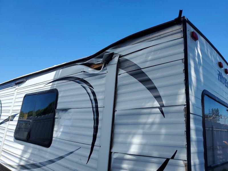 2015 Kyrv Hideout VIN 4YDT24R20FN205541 COPART salvage auction — SIDE, OR - SALVAGE TITLE CERTIFICATE, sold $1,650 on 2026-07-27 (photo 9)
