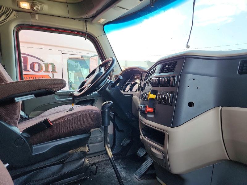 2020 Peterbilt All other VIN 1XPBDP9XXLD702991 COPART salvage auction — MINOR DENT/SCRATCHES, TN - CERTIFICATE OF TITLE (P), sold $13,800 on 2026-07-07 (photo 5)