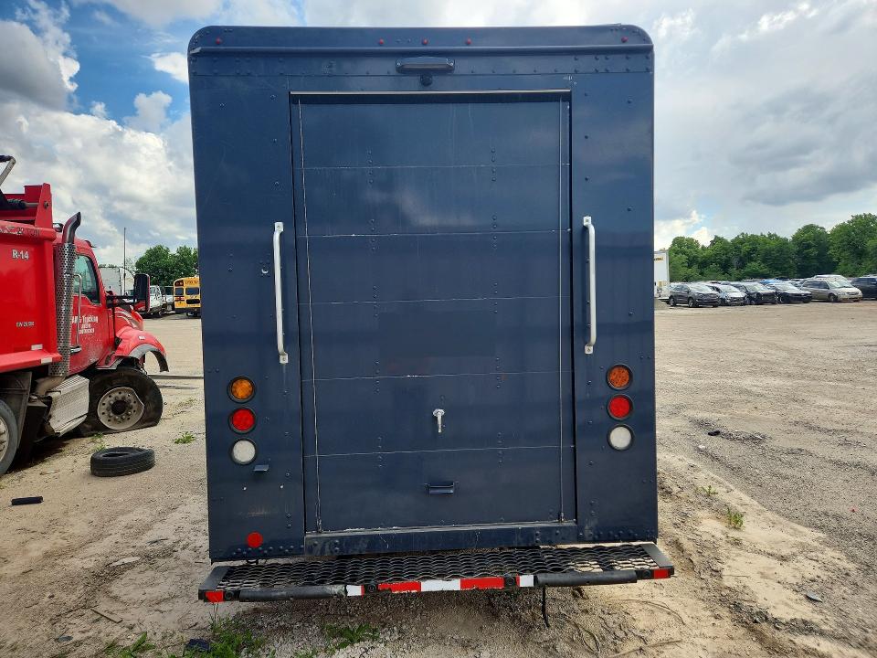 2020 Freightliner All other VIN 4UZAC2EA1LCLZ6821 COPART salvage auction — MINOR DENT/SCRATCHES, WI - CERTIFICATE OF TITLE, sold $13,000 on 2026-08-11 (photo 6)