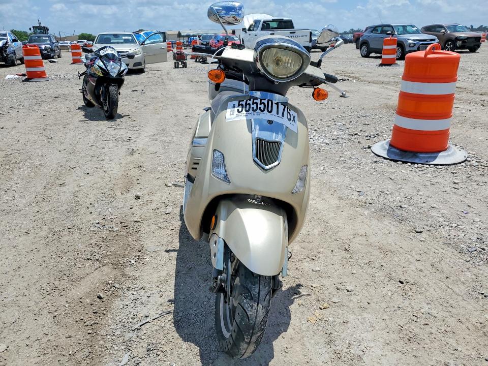 2008 Other automobile Scooter VIN L5YTCKPA781179831 COPART salvage auction — MINOR DENT/SCRATCHES, TX - CERTIFICATE OF TITLE, sold $150 on 2026-07-27 (photo 2)
