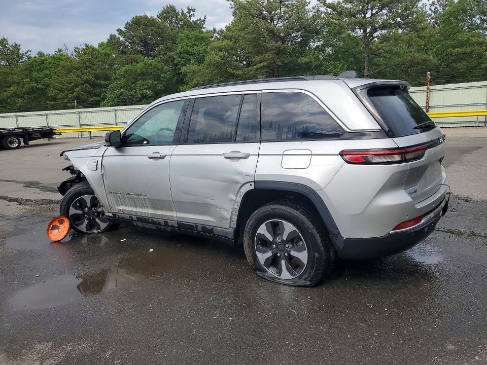 2024 Jeep Cherokee VIN 1C4RJYB69RC111257 COPART salvage auction — FRONT END, Ny - Certificate Of Title, sold $8,500 on 2026-07-02 (photo 2)