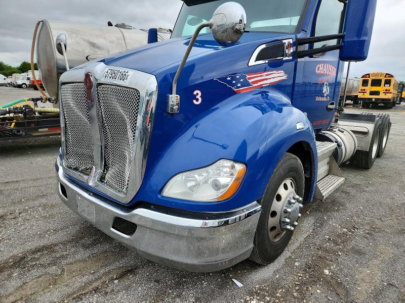 2021 Kenworth All models VIN 1XKYDP9X2MJ428043 COPART salvage auction — FRONT END, SC, sold $9,300 on 2026-08-06 (photo 9)