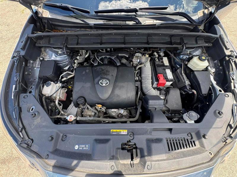 2022 Toyota Highlander VIN 5TDGZRAH0NS123413 COPART salvage auction — NORMAL WEAR, WV - CERTIFICATE OF TITLE (P), sold $22,900 on 2026-07-10 (photo 7)
