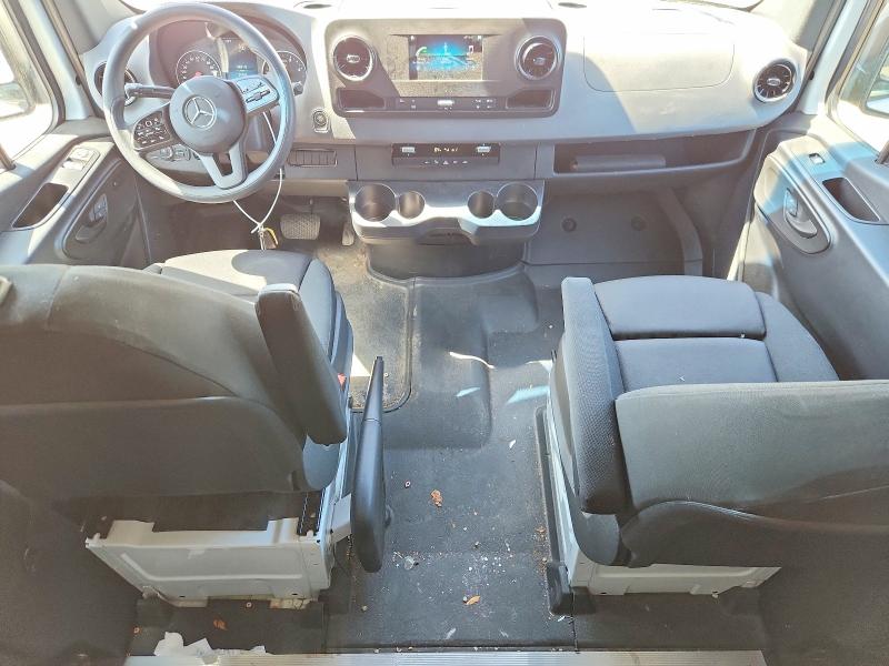 2024 Mercedes-benz Sprinter VIN W1Y4KCHY2RT167541 COPART salvage auction — REAR END, ST, sold $20,600 on 2026-07-13 (photo 8)
