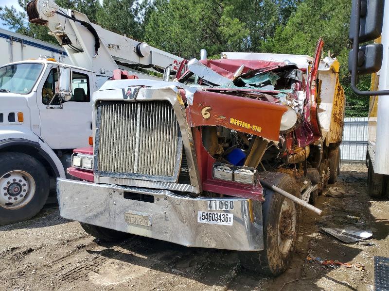 2007 Western star/auto car 4900 VIN 5KKWAECK37PX59050 COPART salvage auction — ALL OVER, ST, sold $5,300 on 2026-07-09 (photo 2)