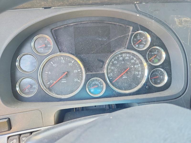 2020 Kenworth All other VIN 1XKYDP9X3LJ411296 COPART salvage auction — SIDE, ID - SALVAGE CERTIFICATE OF TITLE, sold $3,600 on 2026-07-09 (photo 8)