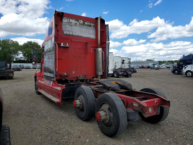 2001 Freightliner All other VIN 1FUJA3BD81LH00377 COPART salvage auction — MINOR DENT/SCRATCHES, FL - CERTIFICATE OF TITLE, sold $3,100 on 2026-08-03 (photo 3)