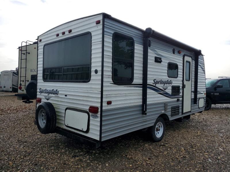 2019 Dutchman Keystone VIN 4YDT1751XKW151915 COPART salvage auction — MINOR DENT/SCRATCHES, IL - CERTIFICATE OF TITLE, sold $4,050 on 2026-07-27 (photo 4)
