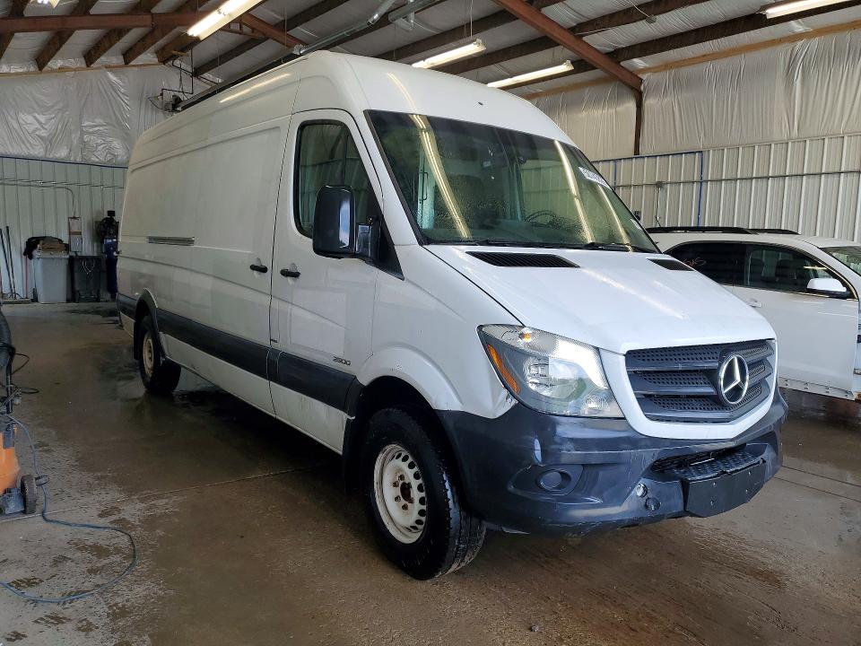 2016 Mercedes-benz Sprinter VIN WD3PE8DD7GP247264 COPART salvage auction — MECHANICAL, Pa - Cert Of Title, sold $4,400 on 2026-07-28 (photo 4)