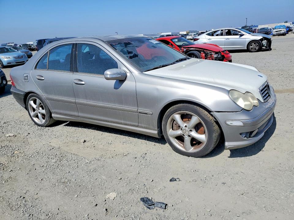 2005 Mercedes-benz C class VIN WDBRF40J95F709860 COPART salvage auction — FRONT END, Ca - Cert Of Title-Salvaged, sold $275 on 2026-07-02 (photo 4)