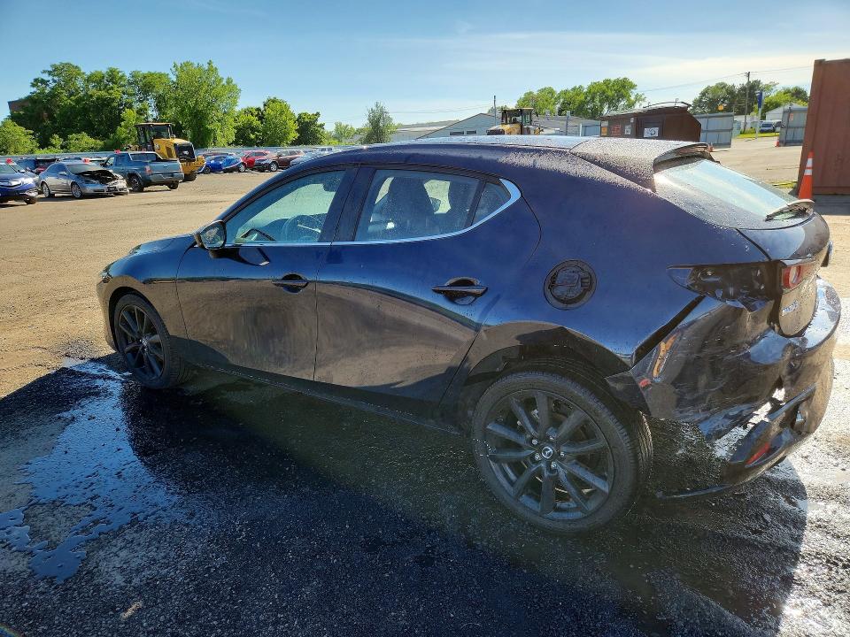 2025 Mazda 3 VIN JM1BPAKM9S1773220 COPART salvage auction — REAR END, CT - CERT OF TITLE-SALVAGE, sold $4,600 on 2026-09-01 (photo 2)