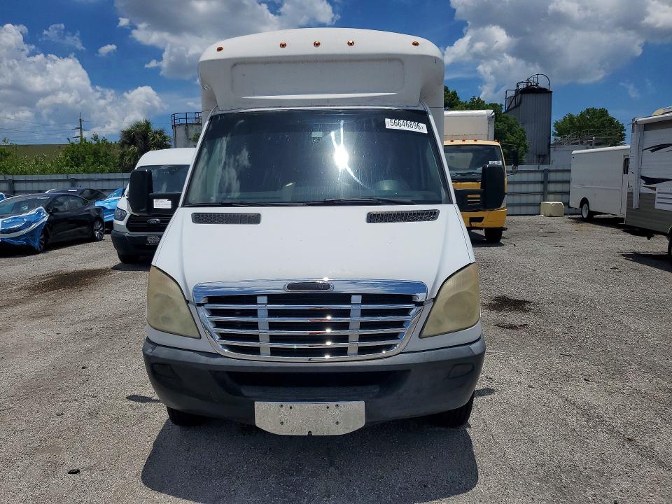 2013 Freightliner Sprinter VIN WDPPF4CC8D9536814 COPART salvage auction — MECHANICAL, FL - CERTIFICATE OF TITLE, sold $1,850 on 2026-07-08 (photo 5)