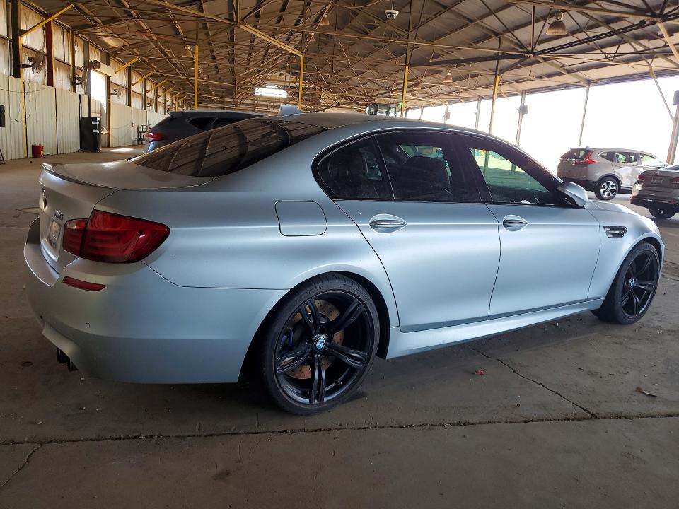 2013 BMW M5 VIN WBSFV9C51DC773824 COPART salvage auction — NORMAL WEAR, CT, sold $8,700 on 2026-07-27 (photo 3)