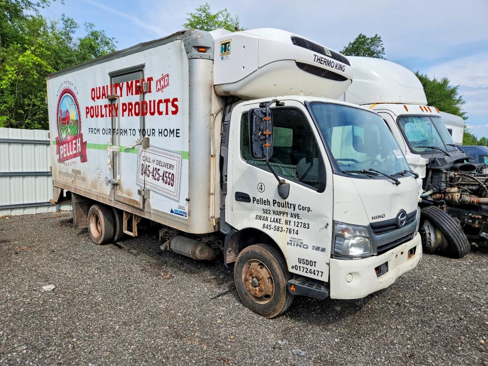 2016 Hino All other VIN JHHYDM1H5GK002647 COPART salvage auction — SIDE, NY - CERTIFICATE OF TITLE (P), sold $625 on 2026-07-11 (photo 4)
