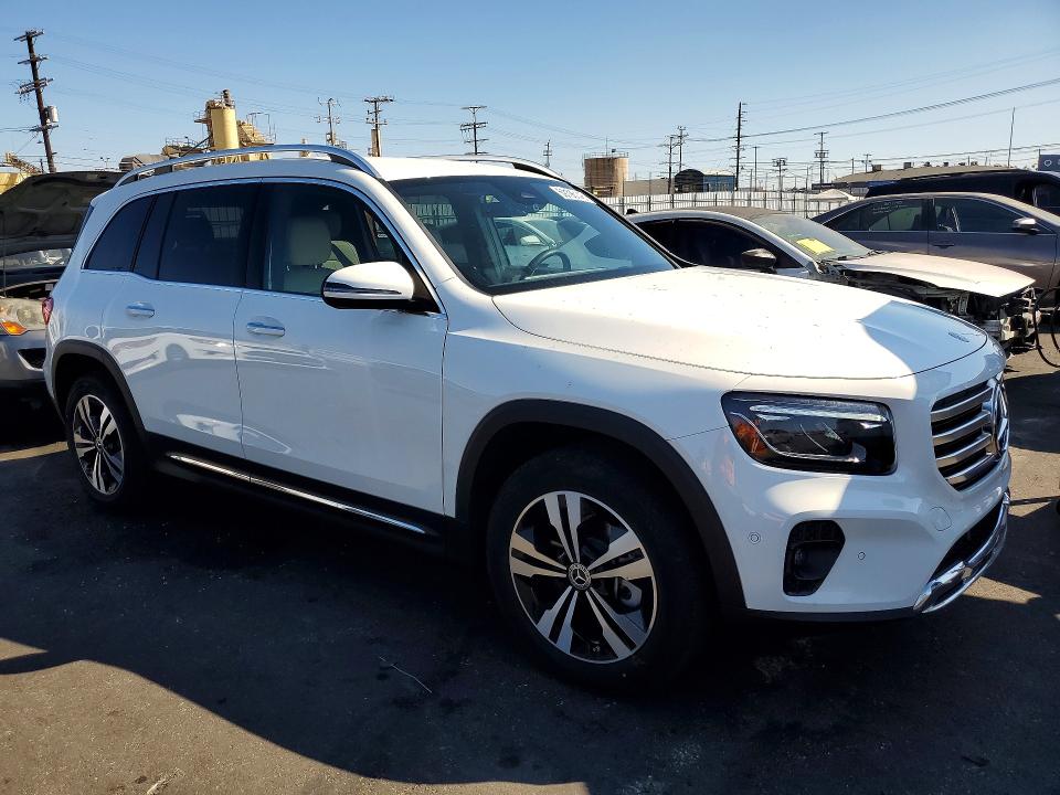2025 Mercedes-benz Glb-class VIN W1N4M4GB7SW420481 COPART salvage auction — MINOR DENT/SCRATCHES, Ca - Dis/Dlr/Exp Only Clean Title, sold $31,250 on 2026-07-27 (photo 4)