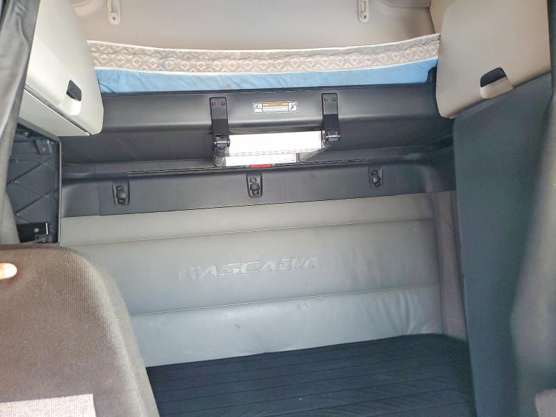 2022 Freightliner All other VIN 3AKJHHDR4NSNT7476 COPART salvage auction — MINOR DENT/SCRATCHES, IN - CERTIFICATE OF TITLE (P), sold $32,500 on 2026-07-14 (photo 6)