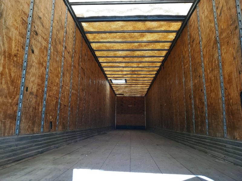 1998 Great dane trailer Dry van VIN 1GRAA0620WB106901 COPART salvage auction — NORMAL WEAR, CT, sold $10 on 2026-07-28 (photo 6)