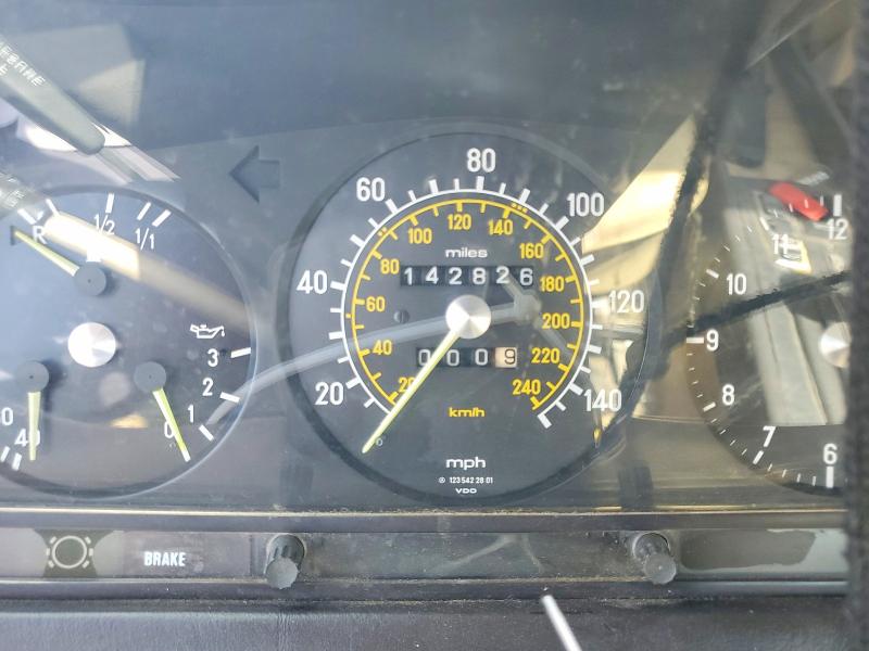 1981 Merz 280-class VIN WDB12303312090551 COPART salvage auction — NORMAL WEAR, DT, sold $150 on 2026-07-09 (photo 9)