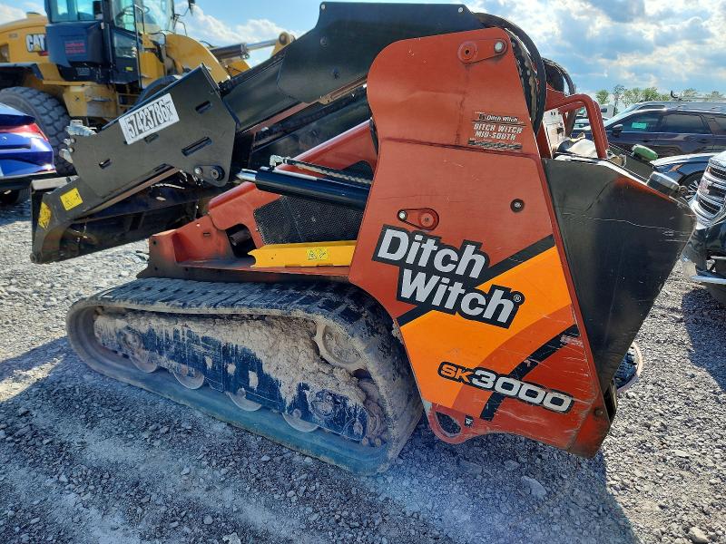2020 Ditch witch Sk3000 VIN DWPSK30XPL0000074 COPART salvage auction — NORMAL WEAR, TN - BILL OF SALE, sold $18,200 on 2026-07-17 (photo 3)