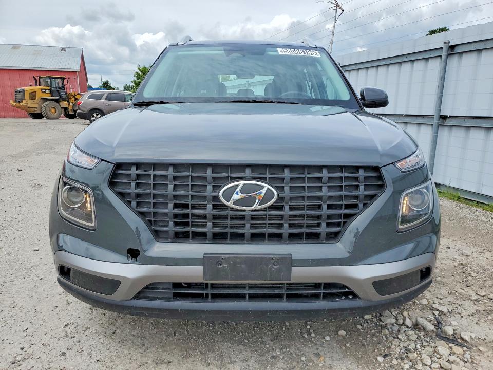 2025 Hyundai Venue VIN KMHRC8A39SU387371 COPART salvage auction — SIDE, On - Permit No Brand - Unfit (P), sold $5,900 on 2026-07-29 (photo 5)