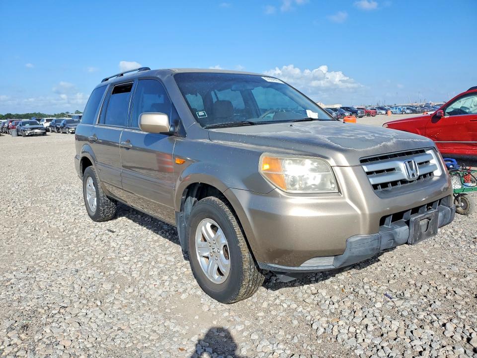 2008 Hond Pilot VIN 5FNYF28228B005720 COPART salvage auction — MINOR DENT/SCRATCHES, CT, sold $550 on 2026-07-09 (photo 4)