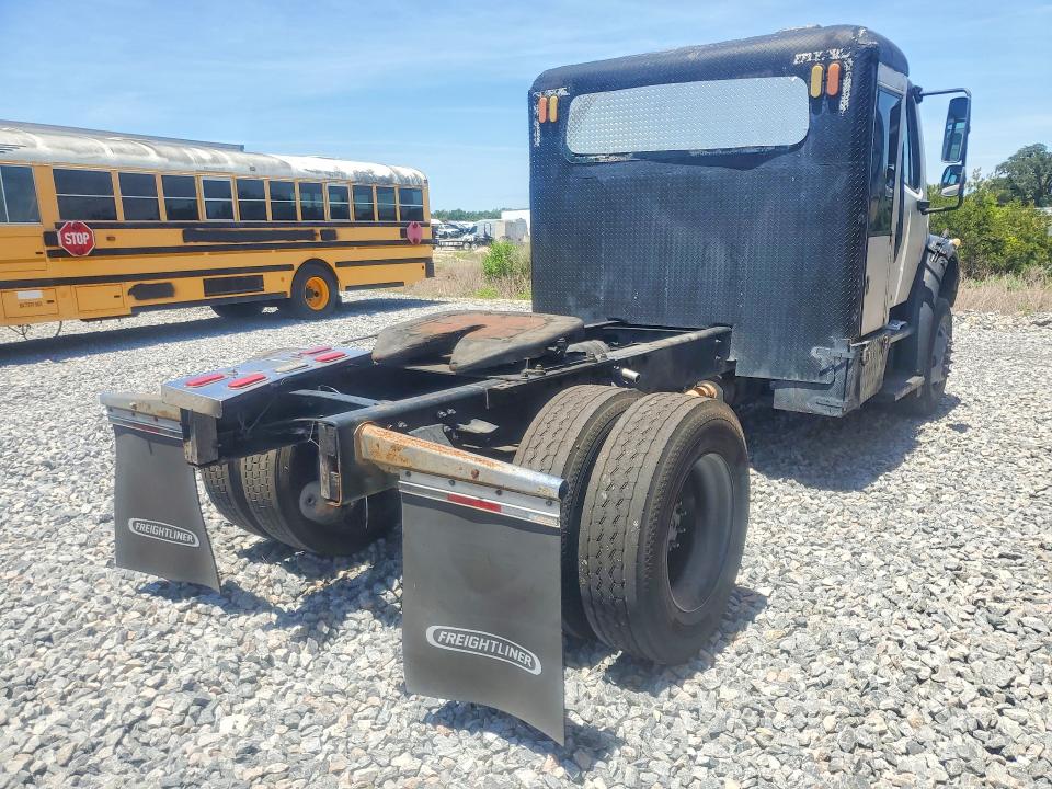 2010 Freightliner All other VIN 1FVACXBS8ADAN7843 COPART salvage auction — SIDE, FL - CERTIFICATE OF TITLE, sold $1,750 on 2026-07-28 (photo 3)