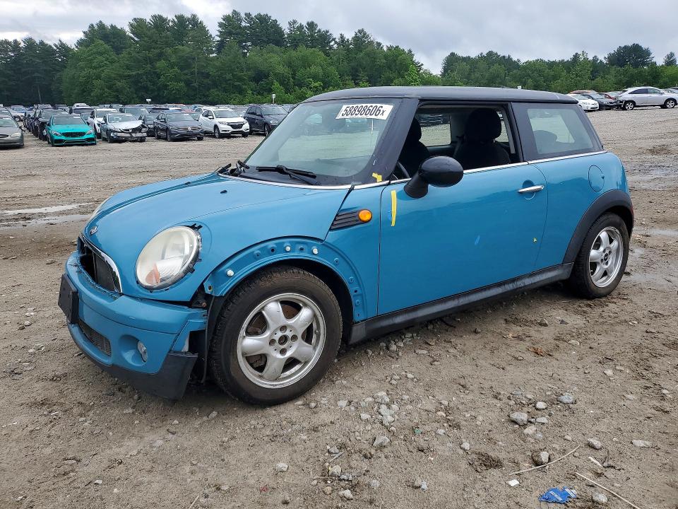 2009 Min Cooper VIN WMWMF33539TU69522 COPART salvage auction — WATER/FLOOD, CT, sold $100 on 2026-07-16 (photo 1)