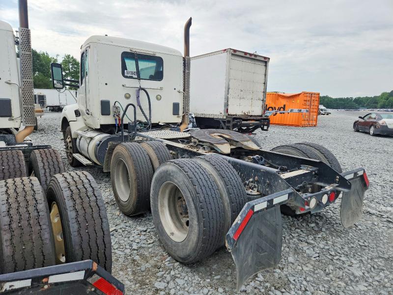 2017 Kenworth All other VIN 1XKZDP9X8HJ168595 COPART salvage auction — NORMAL WEAR, CT, sold $9,700 on 2026-07-21 (photo 3)