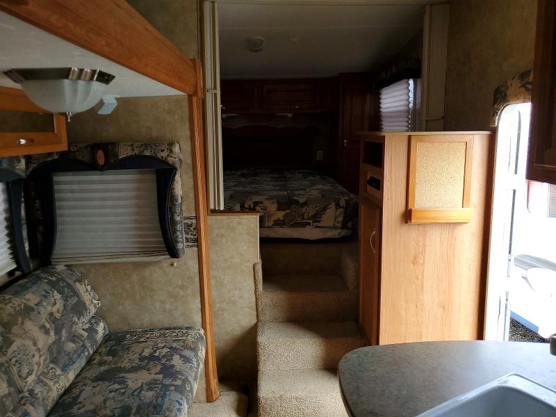 2006 Jaco jay flight VIN 1UJCJ02NX71PD0131 COPART salvage auction — ROOF, CT, sold $15 on 2026-07-28 (photo 5)