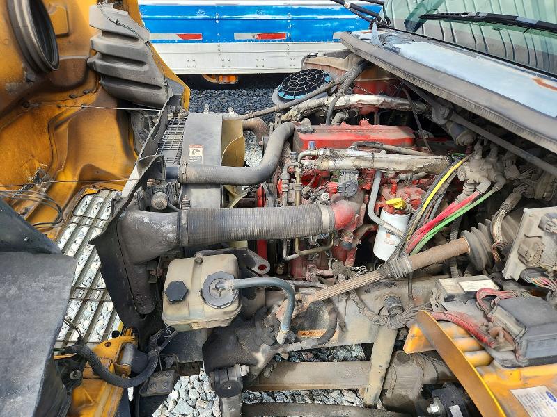 2009 Thomabuses All other VIN 4UZABRDT39CAG2909 COPART salvage auction — MINOR DENT/SCRATCHES, FL - CERTIFICATE OF TITLE, sold $2,000 on 2026-07-28 (photo 7)