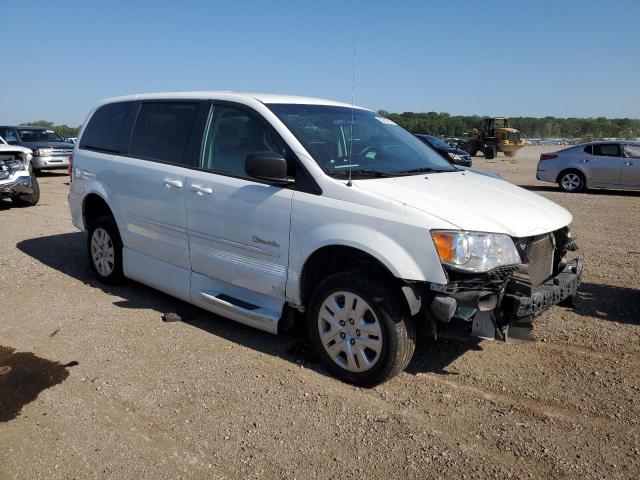 2017 Dodge Caravan VIN 2C7WDGBG4HR784060 COPART salvage auction — FRONT END, Salvage Title, sold $9,200 on 2023-09-28 (photo 4)