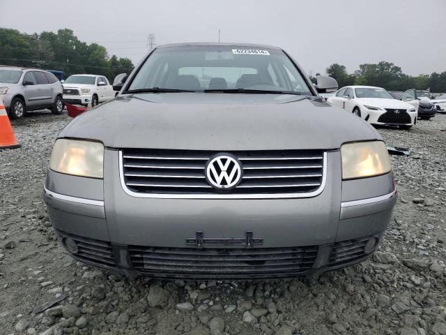 2005 Volkswagen Passat VIN WVWAD63BX5P032087 COPART salvage auction — NORMAL WEAR, Id - Salvage Certificate Of Title, sold $200 on 2026-08-05 (photo 5)